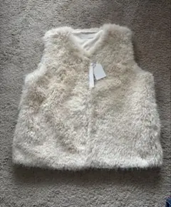 新品　gypsohila Poodle Vest White Gypsohila Poodle Vest white - メルカリ