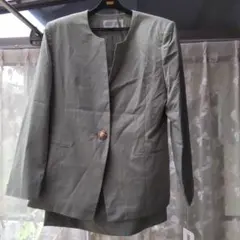 Item thumbnail for item 4703a342-55a9-439a-bf93-d41a6c222831