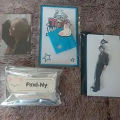 STRAYKIDS　アイエン　I.N　フォクシニー　スキズ　缶バッジ　アクスタ