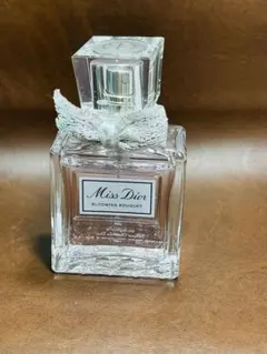 ほぼ未使用 クリスチャンディオール ミスディオール ブルーミングブーケ 30ml