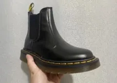 【2回使用のみ】Dr.Martens チェルシーブーツブラック 24CM