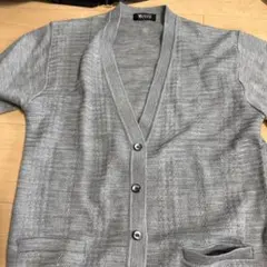 グレー Vネック ボタン付きカーディガンのサムネイル