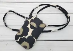 マリメッコ　ウニッコ　ポーチ　スマホケース　ショルダー　未使用