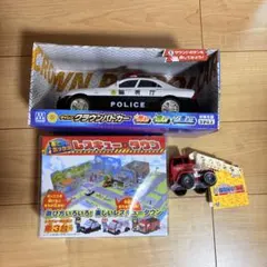 はたらくくるま　3点セット　パトカー　消防車　救急車　おもちゃ　フリクションのサムネイル
