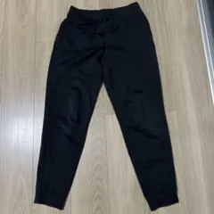 ブラック スリムフィット ジョガーパンツ　S UNIQLO ユニクロ　レディース