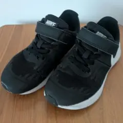 NIKE スニーカー 16.5cm ブラック マジックテープのサムネイル