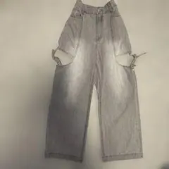 サイドカットアウト デニムパンツ グレーのサムネイル