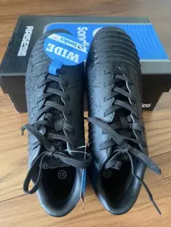 サッカースパイク　23.0cm