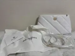 METROCITY ショルダーバッグ ホワイト キルティング