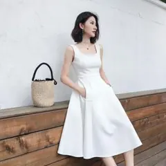 2020ストラップレスミディドレス