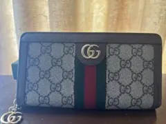 Gucci GGパターン 長財布 グレー箱付き