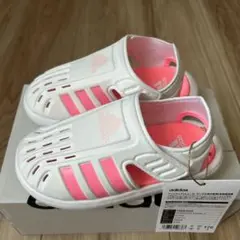 adidas キッズサンダル　17cm ホワイト/ピンク