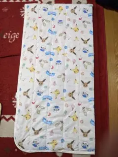 ポケモン 冷感敷き枕パッド シングル ベージュのサムネイル