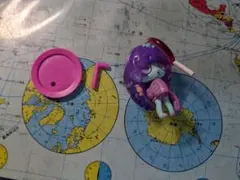 ウイルスイーツ　フィギュア！