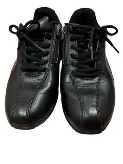 Item thumbnail for item 8cec1550-fa0b-42ec-92d9-e470cfcb9d55