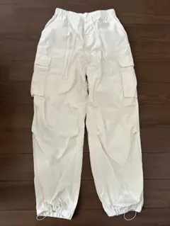 GU ホワイト カーゴパンツ Mサイズ