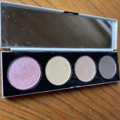 M・A・C スモールアイシャドウ x 4  キャラメル サンデー　アイシャドウ