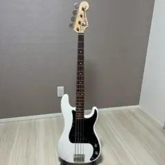 Fender Japan プレシジョンベース 70年代仕様のサムネイル