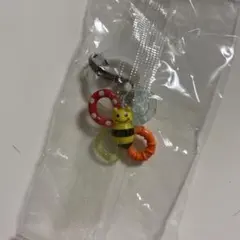 ガチャ　sassy めじるしアクセサリー　カミカミみつばち