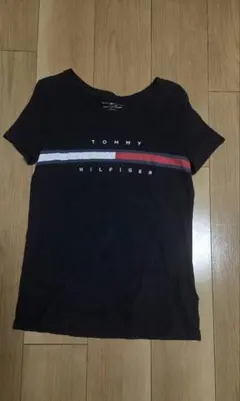 TOMMY HILFIGER レディース ロゴTシャツ ネイビー XSのサムネイル
