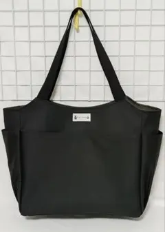 Item thumbnail for item 73581883-cb30-42fe-93ce-af8ef664cc0a