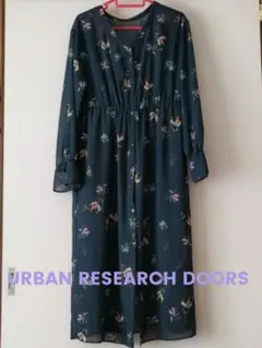 本日限定値下げ　アーバンリサーチドアーズ　花柄シフォンガウンワンピース