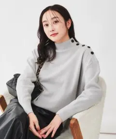 【日本製／洗える】ミラノリブ 肩ボタンプルオーバーニット