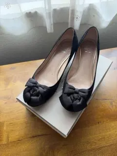 PRADA オペラシューズ リボン 37.5 黒 エナメル レザー 革 - メルカリ