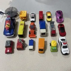 ミニカーセット 70台 多色 - メルカリ