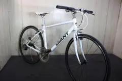 GIANT ESCAPE R3 700C アルミ 24速 465mm 白 クロス GIANT ESCAPE R3 700C アルミ 24速 470mm 白クロス - メルカリ