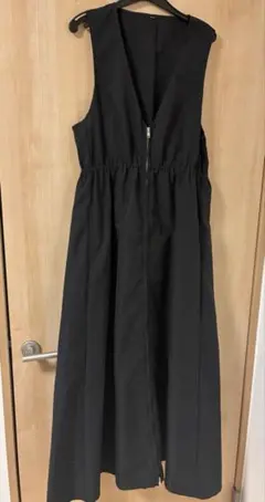 ジャンパースカート　ブラック　美品