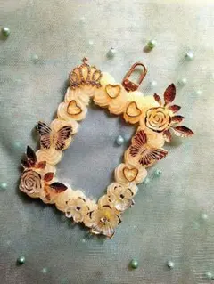 ホイップデコ　硬質カードケース・トレカケース　ゴールド