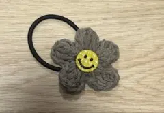 ハンドメイド ヘアゴム 花 ニコちゃん