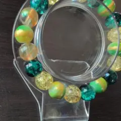 ハンドメイド　ビーズブレスレット　グリーン