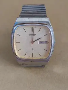 SEIKO 세이코 빈티지 빈티지 석영 남성 시계 스퀘어