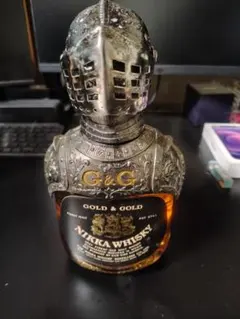 甲冑ボトル ニッカウイスキーGOLD&GOLD 古酒 未開栓
