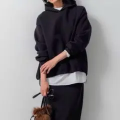 美品✨23区 洗える コンフォートダンボールジャージーパーカー ドロスト付きのサムネイル
