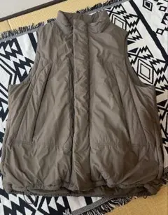 フリークスストア　プリマロフト　ベスト