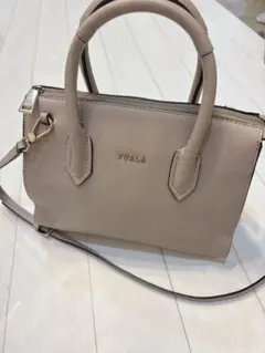 2026年最新】furla バッグ pinの人気アイテム - メルカリ
