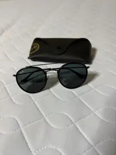 Ray-Ban ラウンドサングラス ブラック