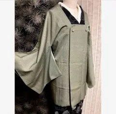 【メルカリ市SALE】美品♡ モスグリーン 叩き柄地紋 松柄 シンプル道行コート
