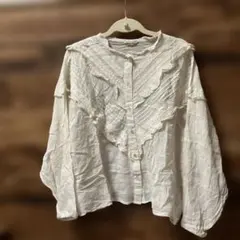 フリル付きキナリブラウス　サマンサモスモス