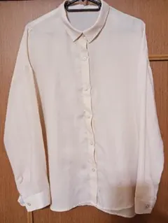 レディース　GUシャツ
