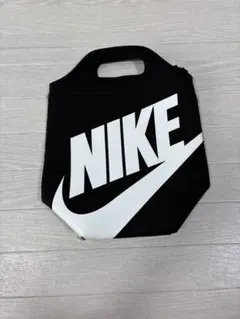 最終値下げNIKE トートバッグ ブラックのサムネイル