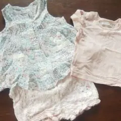 トップス2枚とパンツのセット 70㎝