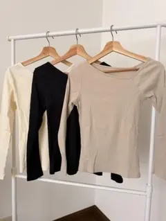 美品✨【3色セット】シンプルカットソー Mサイズ まとめ売りのサムネイル