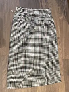 GU チェックナローミディスカートAM