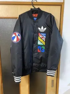 美品　ボンバージャケット adidasオリジナルス　Mサイズ　バスケ　MA-1
