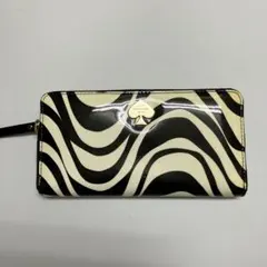 Kate spadeケイトスペード 長財布