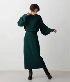 AZUL ダークグリーン ニット タイトスカート